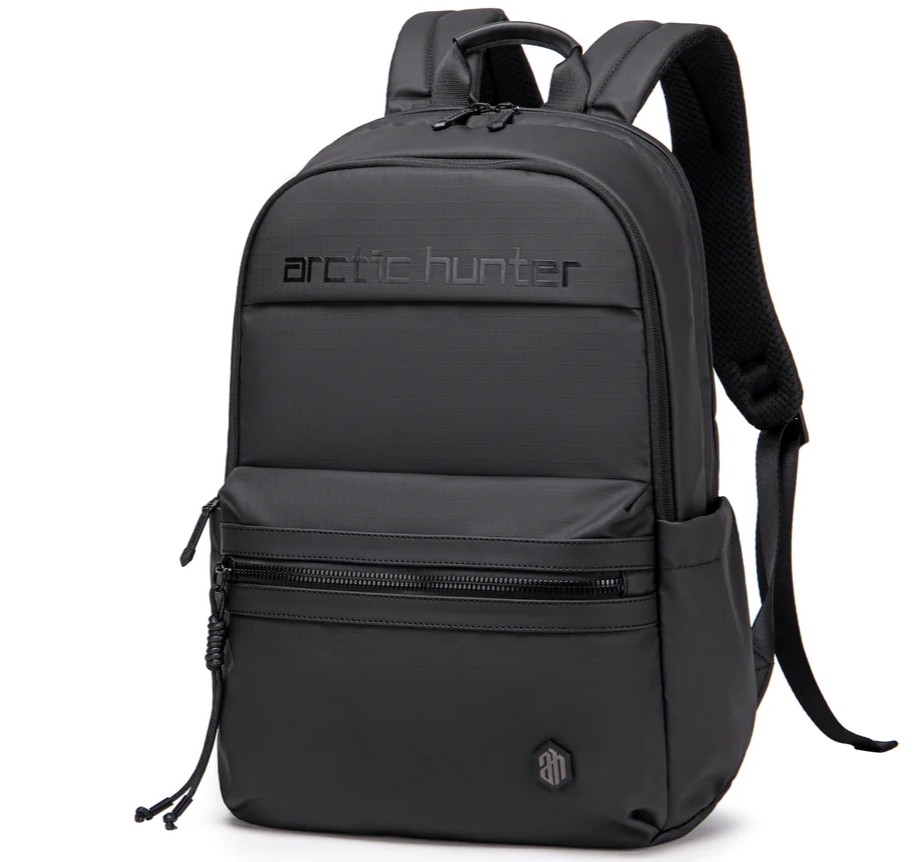 B00536 arctic hunter 01