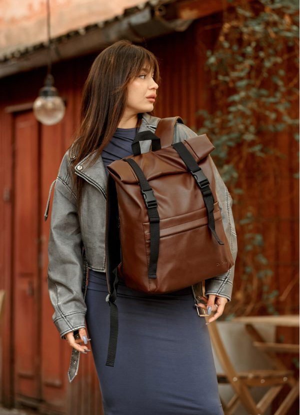 Рюкзак SamBag жіночий Roll Top Milton Шоколадний - Зображення 7