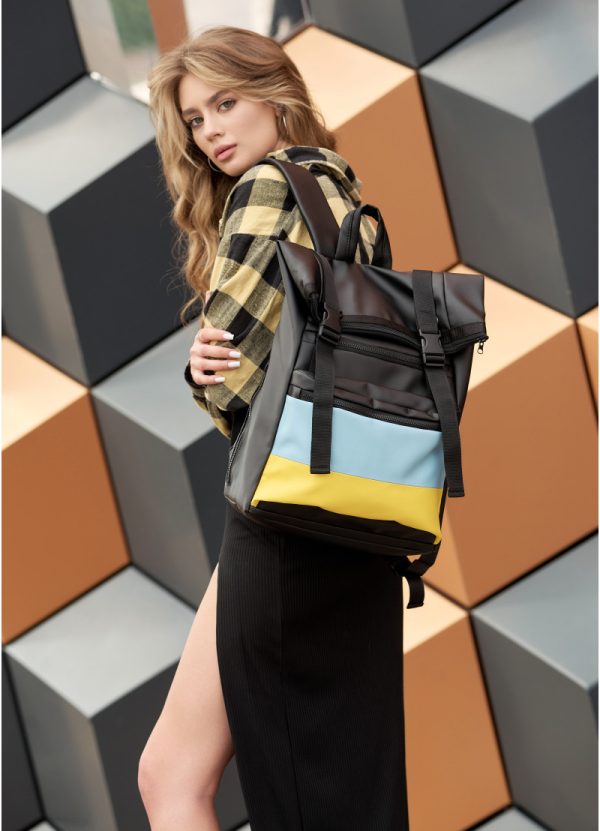 Рюкзак SamBag жіночий Sambag RollTop LTH Чорний з прапором України - Зображення 2