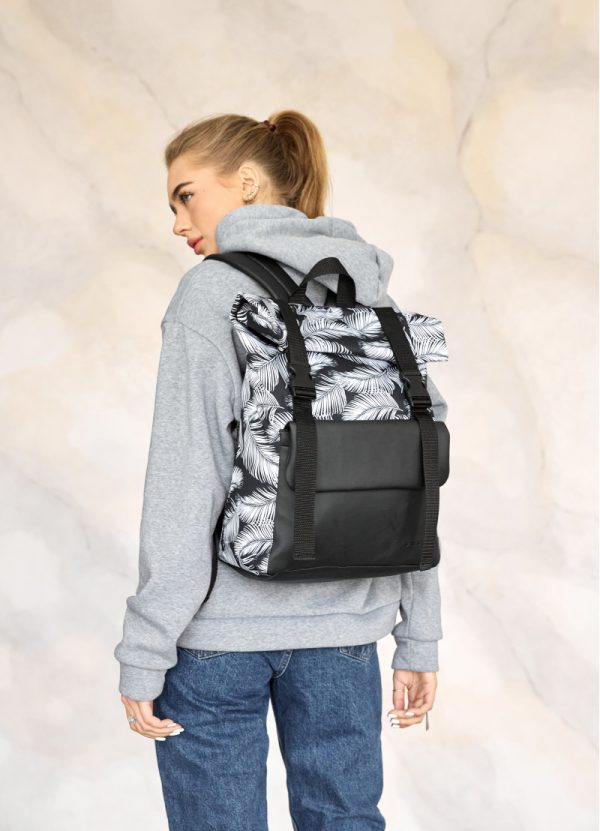 Рюкзак SamBag жіночий RollTop Milton Чорний з принтом Palm - Зображення 2
