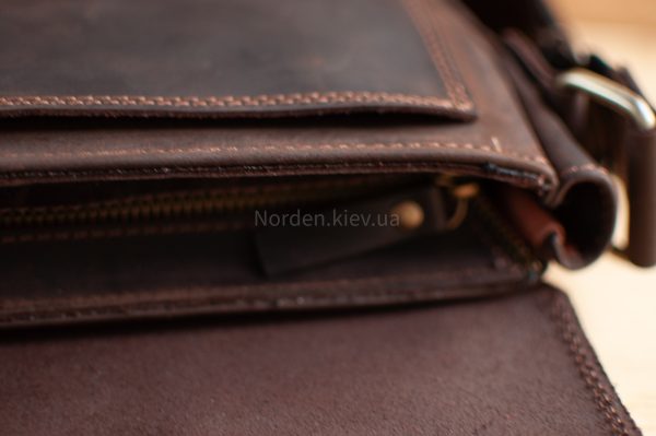 Сумка чоловіча шкіряна на плече ручної роботи Norden 2650 збільшена коричнева - Зображення 6